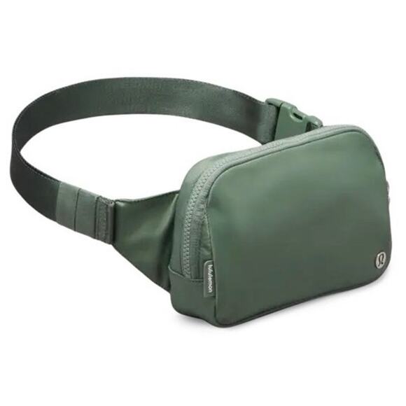 Lululemon Everywhere Belt Bag 1L 2L Utility Green Crossbody Fanny Pack NEW - Picture 4 of 13